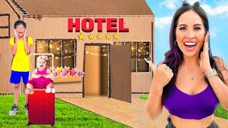 24 HORAS EN UN HOTEL DE CARTÓN  | Karla Bustillos