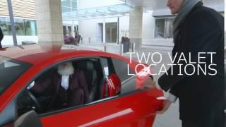 How Yorkdale's Fashion Santa Arrives in Style