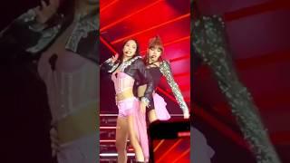 Can we all agree that we need this new choreo?? #blackpink #jenlisa #jennie #lisa #coachella