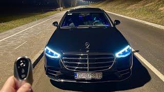 NEW Mercedes MULTIBEAM LED vs DIGITAL LIGHTS - test & demonstration in the dark