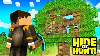 The Legendary Secret Tree Base in Minecraft Hide or Hunt