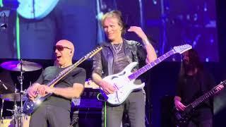 Joe Satriani/Steve Vai – “Enter Sandman” – Live - Orlando, Florida 3/22/2024 ￼