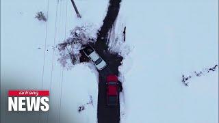 Snowy Chile suffers avalanches leaving people stranded
