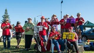 The Swingaleles entertainers at the Million Paws Walk, Illawarra