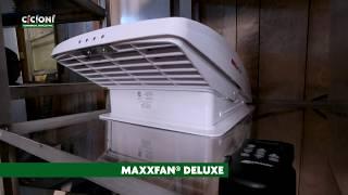 MAXXFAN® Deluxe Opening and Closing with Remote Control