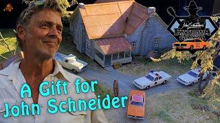 GIFTING JOHN SCHNEIDER A DUKES OF HAZZARD DIORAMA AT BO'S EXTRAVAGANZA!!! (CM40 Vlog)