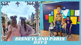 Disneyland Paris Day 2 | NEW! Alice in Wonderland Show | Disneyland Hotel | Electrical Sky Parade