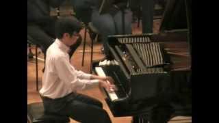 Pham Hoang Anh playing Sergej Rachmaninoff concerto 2