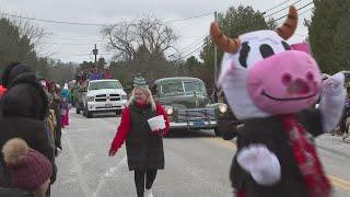 Jacksonport Thanksgiving Day parade brings community together to help a member