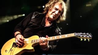 Dave Amato Les Paul At The Music Zoo