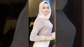 mama cantik goyang #tiktok #trending #hijabers #jilbab #happy