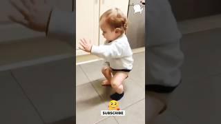 cute baby dancefunny baby laughing ||| funniest baby video