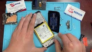 Motorola G Pure Screen Replacement step by step disassembly teardown Cracked screen XT2163 2021