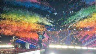 Coldplay Roma Stadio Olimpico 15.07.2024 - Inizio concerto Higher Power  FRONTE PALCO
