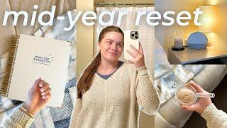 *intense* mid-year reset‍setting goals for August, cleaning vlog, doing gel nails, new planner