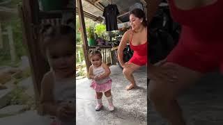 Luisa y Rasputia haciendo videos de baile #tiktok  #shorts #humor #musica