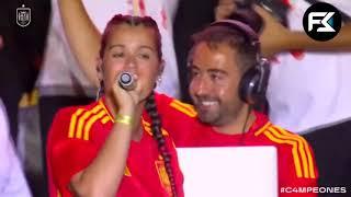 La Selección Español enloquece con Isabel Aaiun & Fernando Moreno-Potra Salvaje (Hard Remix)