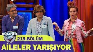 Güldür Güldür Show 219.Bölüm | Aileler Yarışıyor - Tikigiller