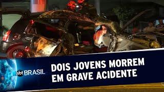 Acidente de carro deixa 2 jovens mortos e outros 2 feridos em São Paulo | SBT Brasil (15/08/20)