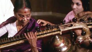 T Brinda & Vegavahini Vijayaraghavan at University of Washington, Seattle, 1969