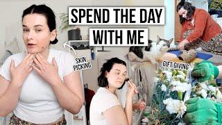 DAY IN THE LIFE  skin picking, running errands & car chats