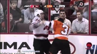 Brad Mills vs Zac Rinaldo Sep 29, 2011