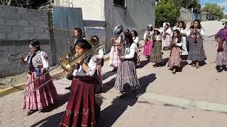 PATROCINADO POR LA FAM. REYES GARCÍA Y AMIGOS (banda regional femenil mujeres del viento florido)