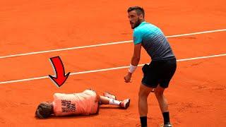 Tennis "100% Bizarre" Moments