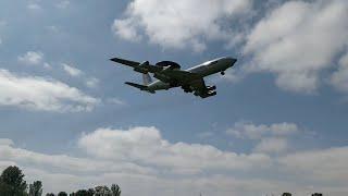 NATO AWACS Boeing E-3A touch & go EHLW - screaming engines!