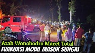 Jalan Ke Wonobodro Blado Macet Total Saat Evakuasi L300 Masuk Sungai Ngleses Sidayu Bandar Batang