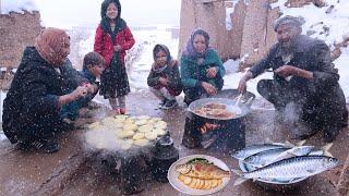 Surviving in the Coldest Village of Afghanistan |Cooking Fish Curry in Cold Winter Snow|Village life