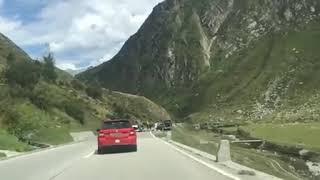 Bugatti Chiron and Porsche 911 crash on Gotthard Pass