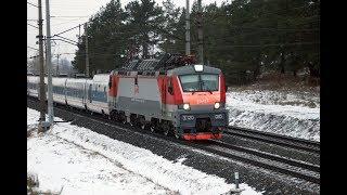 Electric locomotives EP20 008 and 010 with trains "Strizh". Station Seima of the Gorky railway