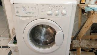 Washing machine Indesit WIL 105 - full review