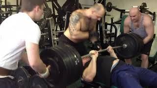 Alexey Semerenko bench press 260kg 2 reps