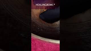 Звук и ВИБРАЦИИ гигантской ПОЮЩЕЙ ЧАШИ HEALINGBOWL