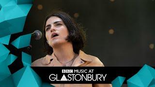 Mattiel - Keep The Change (Glastonbury 2019)