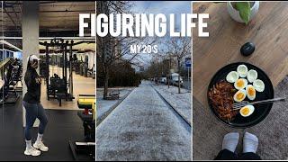 Figuring life: Moving vlog, workout, Night skincare routine.