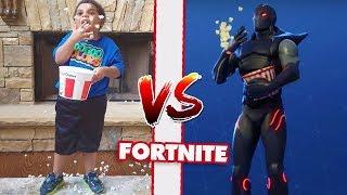 BRO VS LIL BRO FORTNITE DANCE CHALLENGE! NEW DANCES