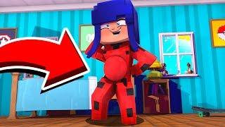 LADYBUG ATTENDS UN BÉBÉ SUR MINECRAFT !  Copine à Miraculous Enceinte !