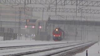 Электровоз ЭП20-078 со скорым поездом №64 Самара - Санкт-Петербург