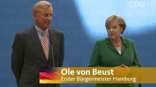 Angela Merkel: "Ich bedauere, aber respektiere den Schritt von Ole von Beust"