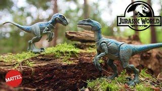 Hammond Collection Velociraptor Blue Jurassic World Mattel