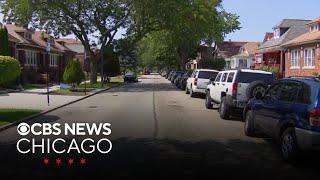 Chicago residents robbed at gunpoint just minutes apart on Southwest Side