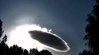 Lenticular "UFO" Cloud small object analysis (JCMDI Clip V07401) 1080p HD