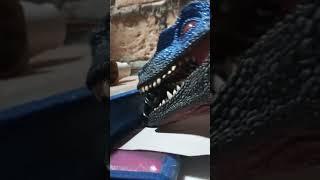 Hey friends, what is the name of this black thing | Blue Raptor Channel | #ramadhan #blueraptor