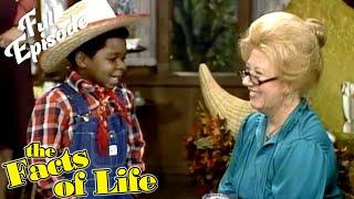 The Facts of Life | Rough Housing | Season 1 Episode 1 Pilot Episode | Classic TV Rewind