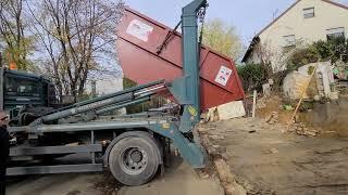  Kies Lieferung mit LKW Mulde Behälter. Schottern DIY Parkplatz Hocker Nürtingen