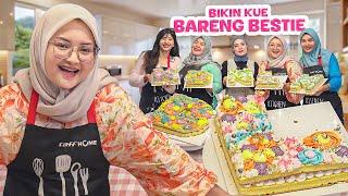 BUNDA LEIKA BIKIN KUE BARENG BESTIE  ADA MAMATA DINAR, MAMI DISTA, DAN MAMA QAIREEN