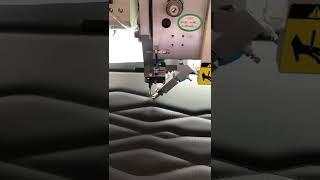 как швейная машина, использующая шаблоны CNC для сшивания в кожаных креслах \ автомобилях \ креслах?